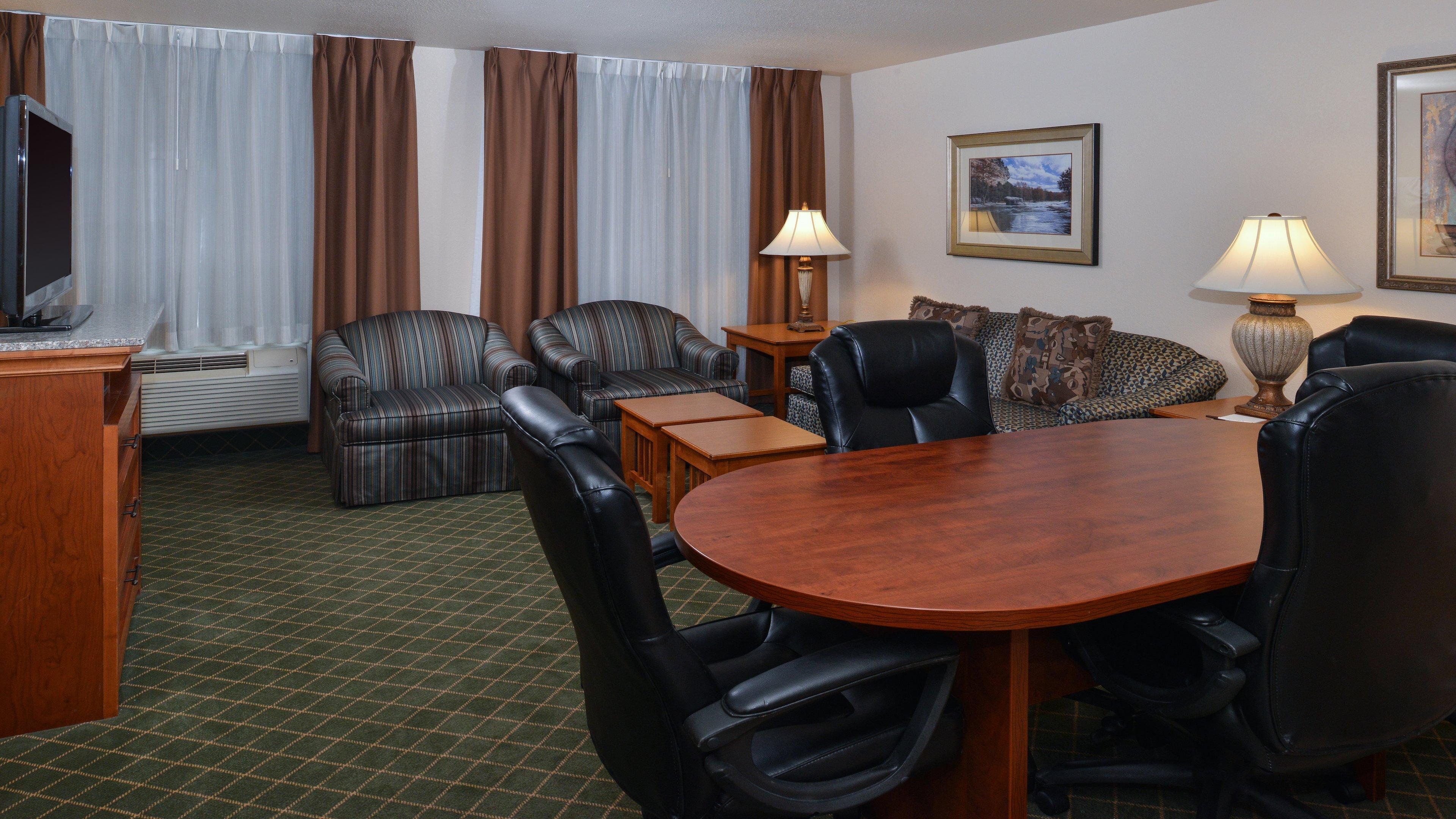 Staybridge Suites - Calgary Airport, An Ihg Hotel Kültér fotó