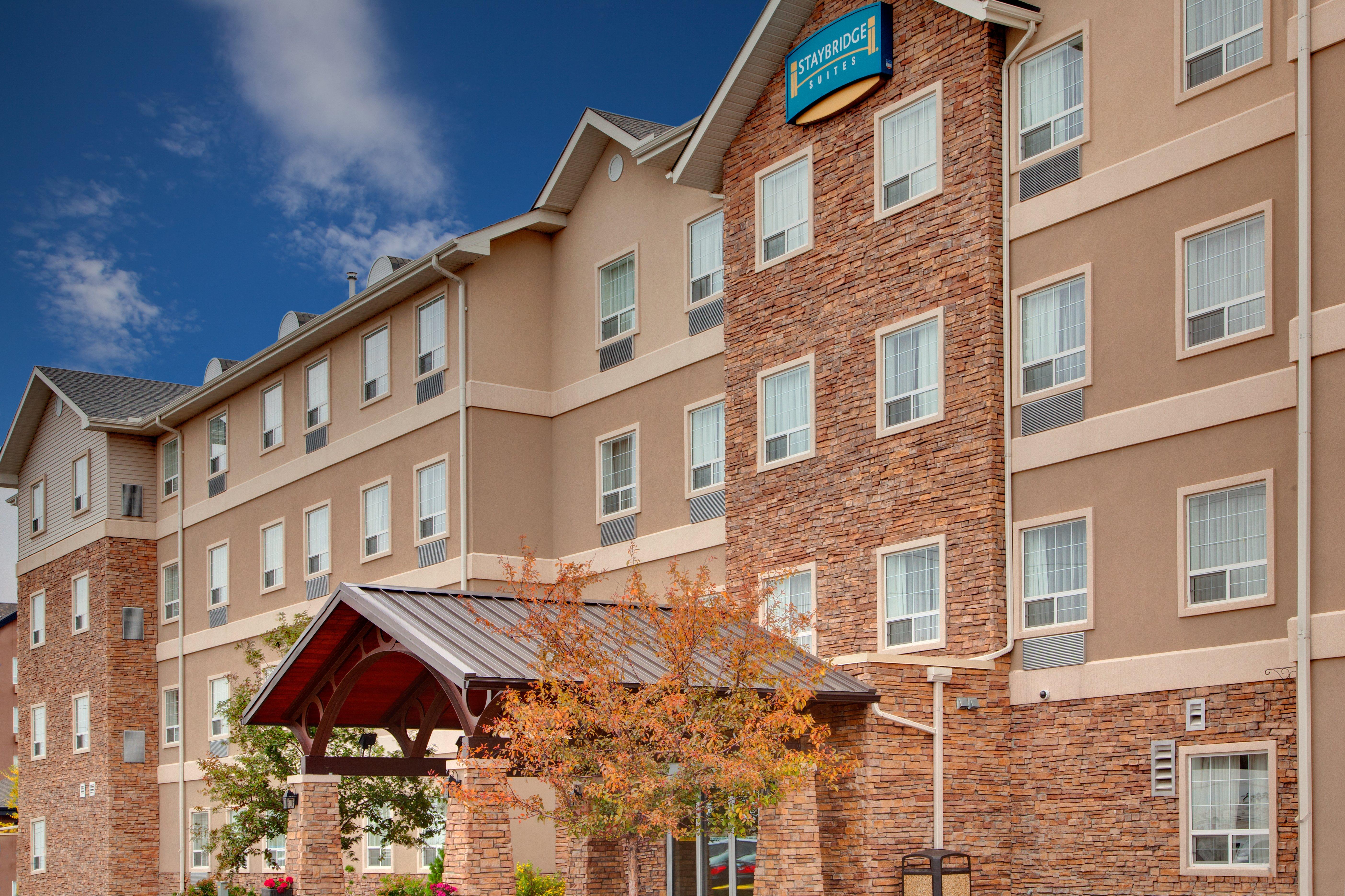 Staybridge Suites - Calgary Airport, An Ihg Hotel Kültér fotó